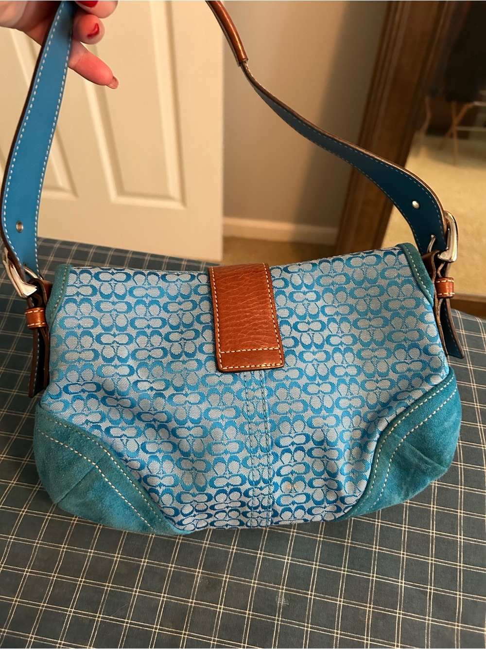 Hollister turquoise and Brown Leather Shoulder Bag - Picture 2 of 3
